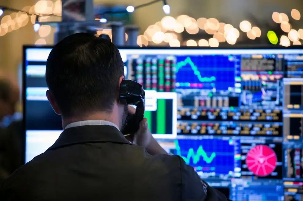 Asimismo, el dólar libre subió a $1.140