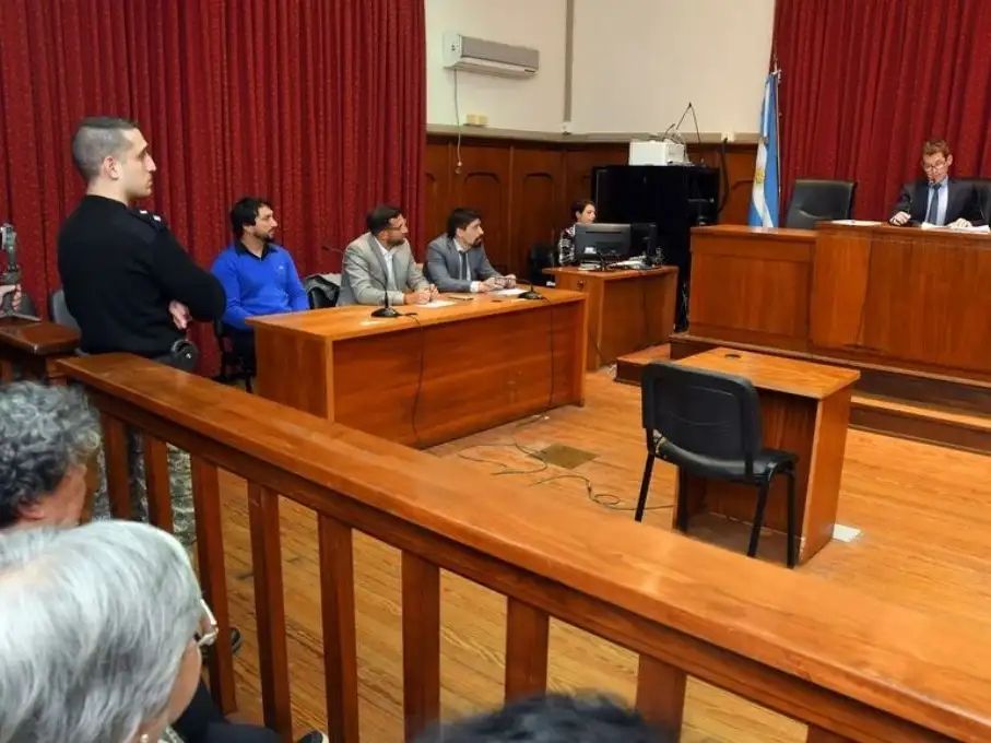 condenan a Cobre 3