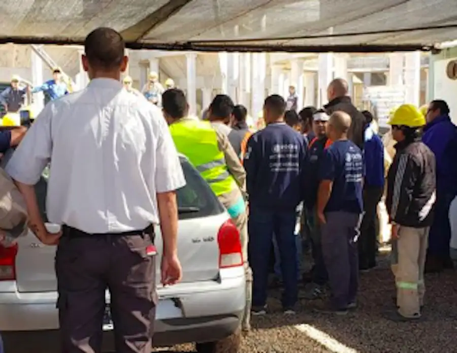 Timbúes: feroz pelea entre un sindicalista y un obrero en una obra