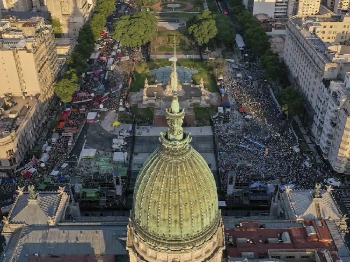 El Gobierno habilitó al Congreso a debatir modificaciones en el Calendario Electoral 2021
