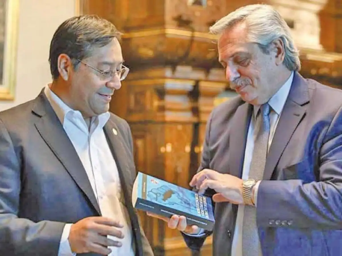 Fernández viajó a Bolivia para participar de la asunción de Arce