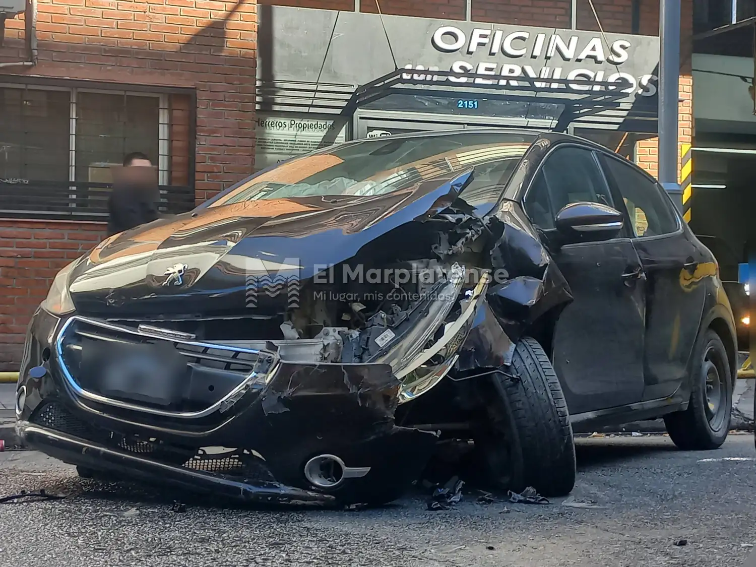 El hecho ocurrió cerca de las 7 de la mañana en pleno centro marplatense.