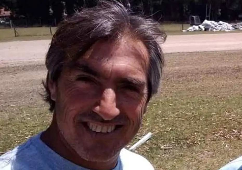 Sebastián Garro: “Antes de fin de año colocaremos el sintético de hockey”
