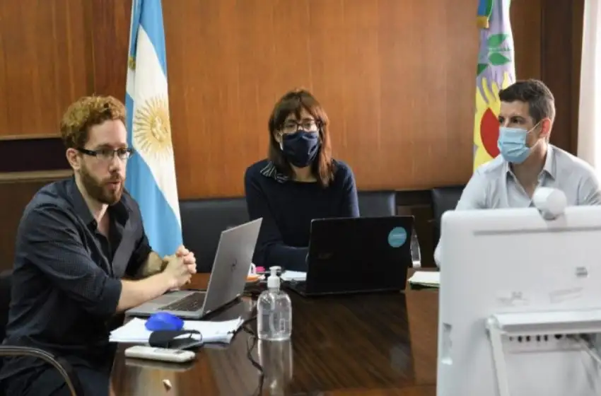 Provincia dialoga con los estatales y podría convocarlos en los primeros días de mayo