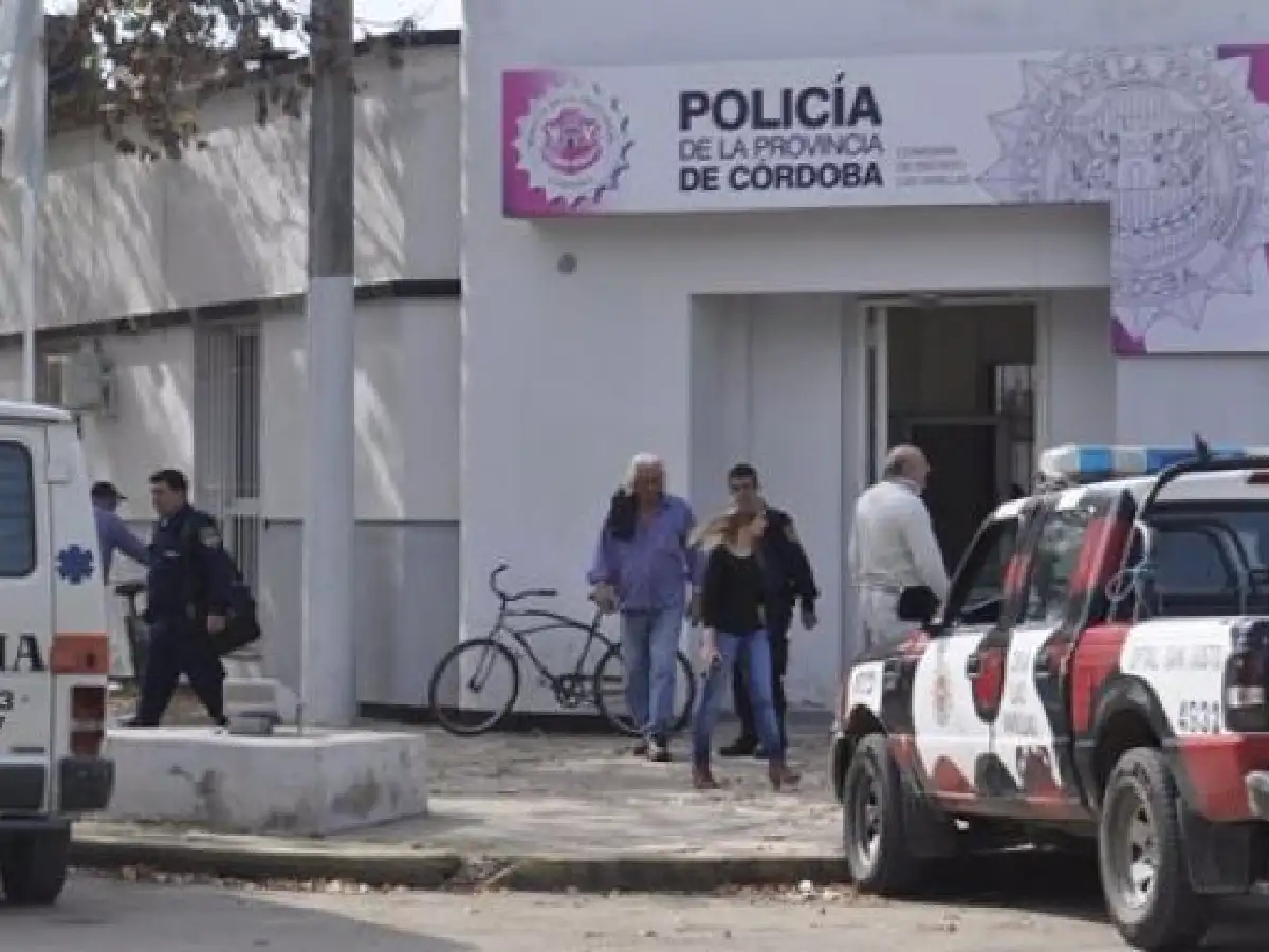  Intentó robar en una vivienda, huyó y se olvidó a su hijo en la vereda
