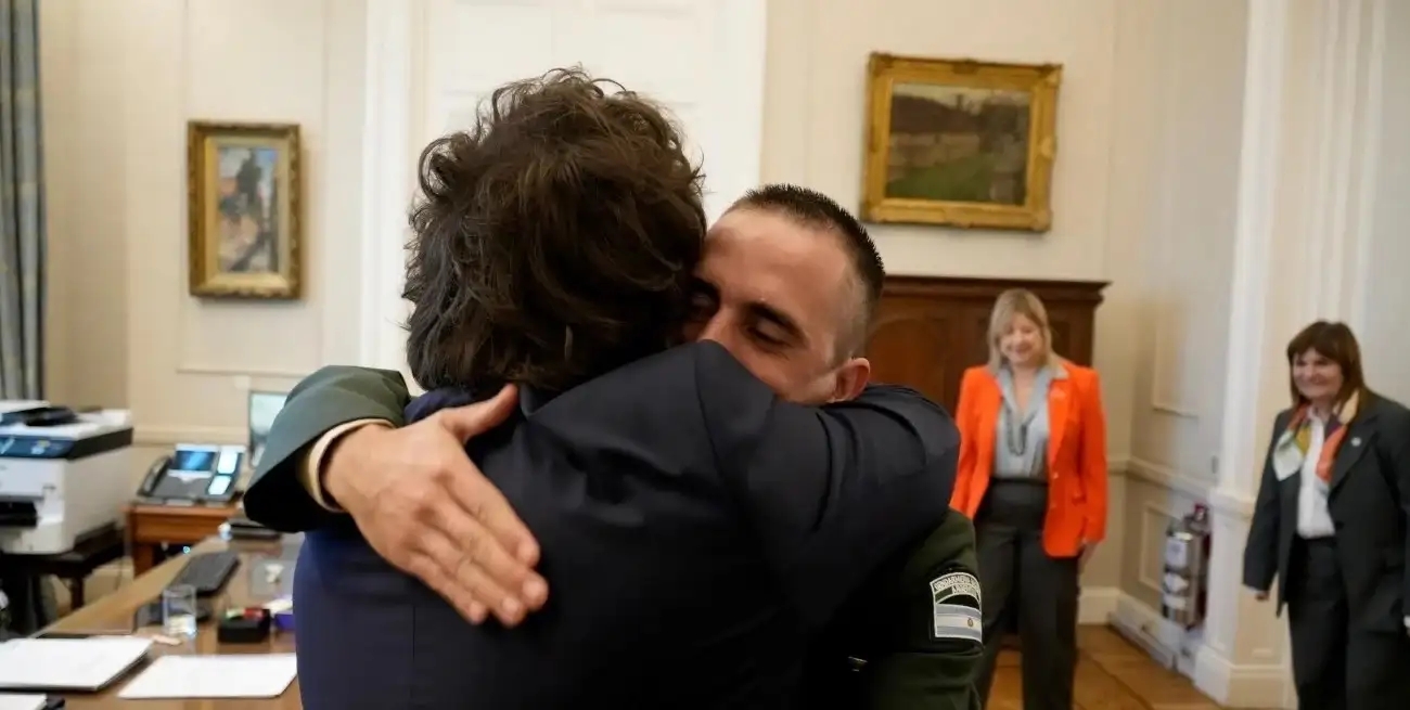 Javier Milei recibió a Nahuel Gallo en la Casa Rosada tras su liberación en Venezuela.
