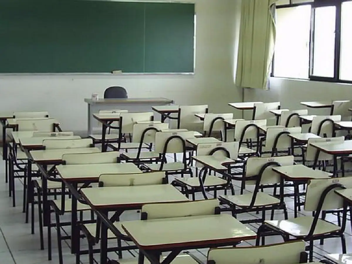 Docentes quieren ganar como los bancarios 
