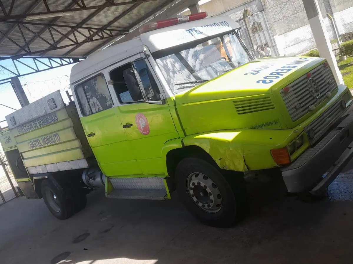 El foco ígneo se desató alrededor de las 14:00 (foto archivo).