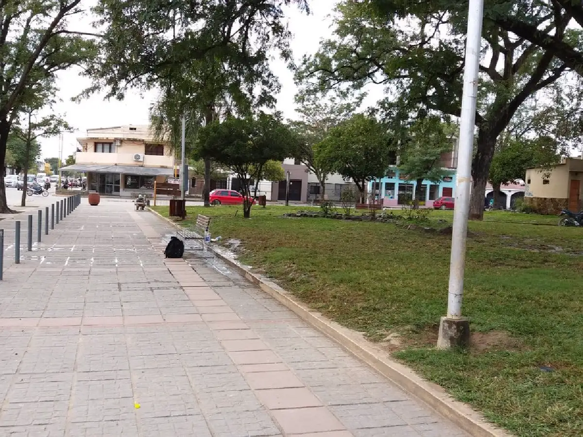 Regaló a su hijo recién nacido en pleno centro de Orán, en Salta 