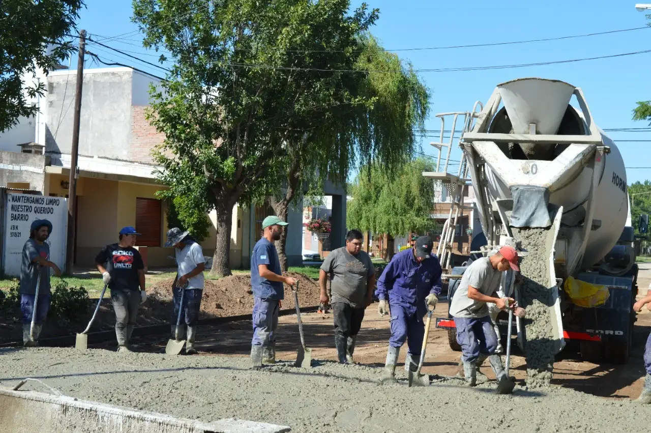 El Gobierno venadense se prepara para ejecutar las últimas cuadras de pavimento del año
