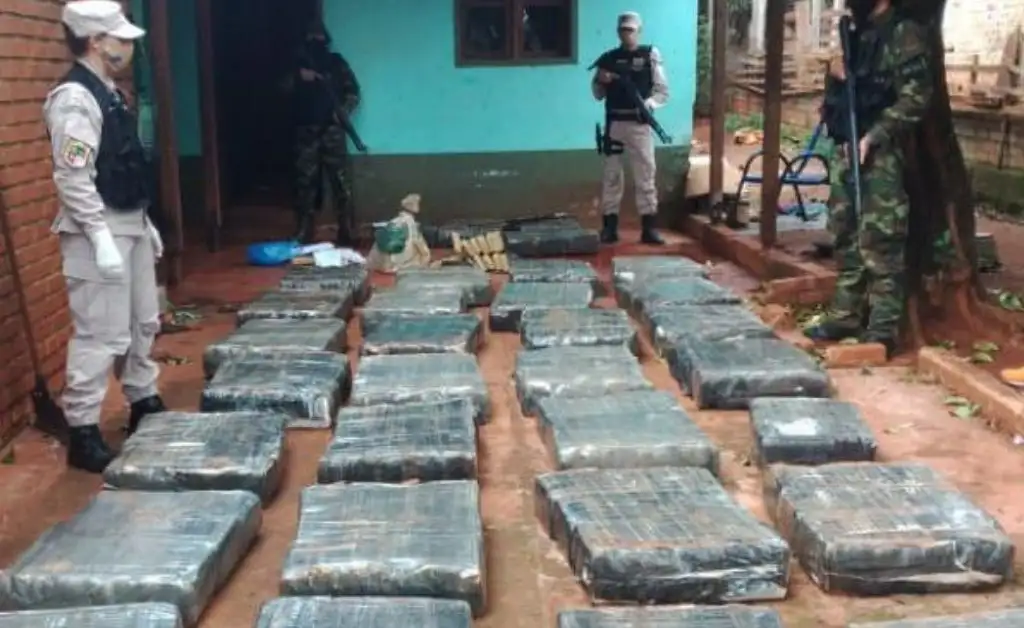Prefectura incautó más de una tonelada de marihuana en Misiones