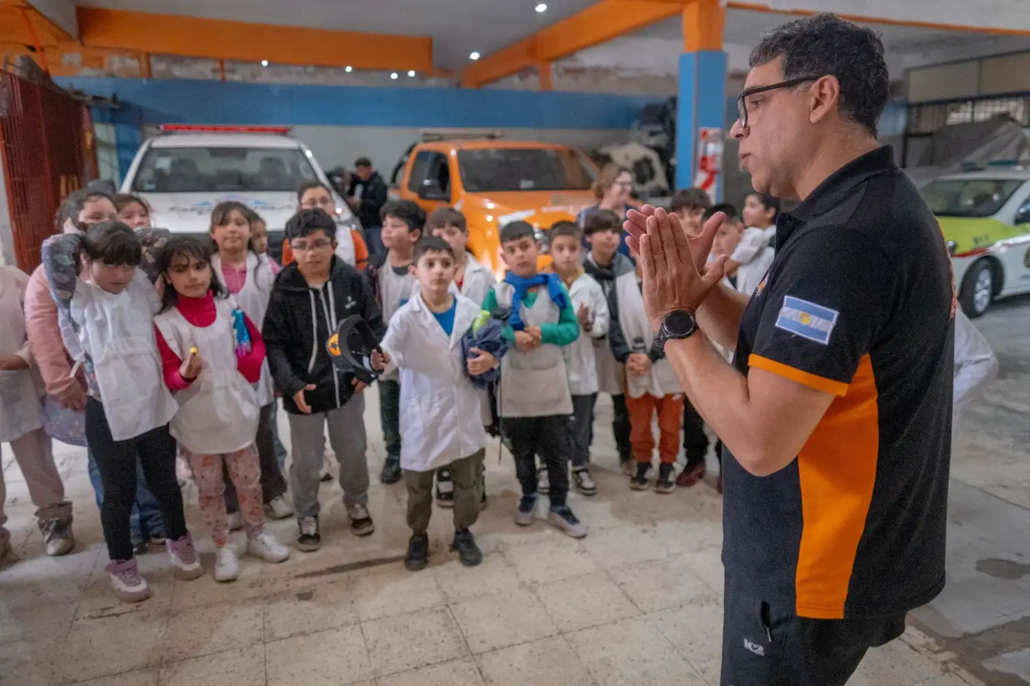 Las visitas forman parte de un cronograma de apertura del cuartel a establecimientos educativos.