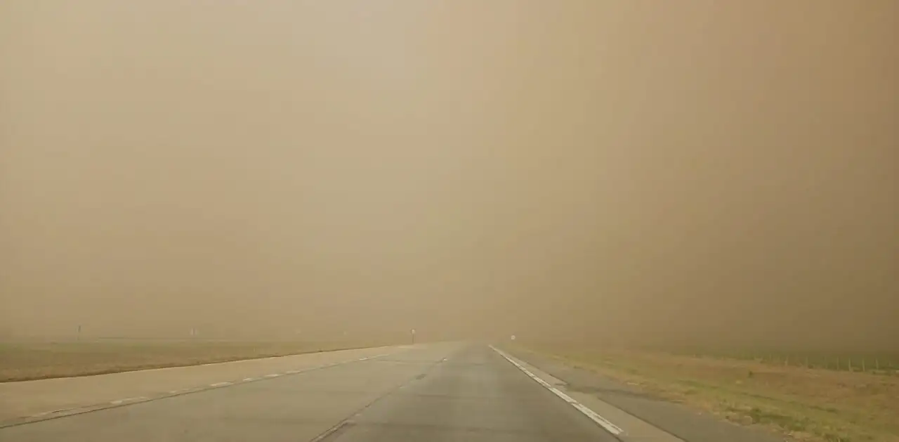 Renuevan el alerta por vientos fuertes hasta la noche de este jueves