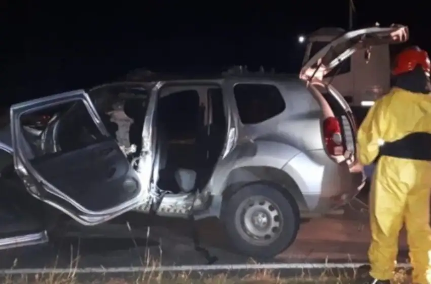 Dos mujeres fallecidas tras un choque frontal en la Ruta 11