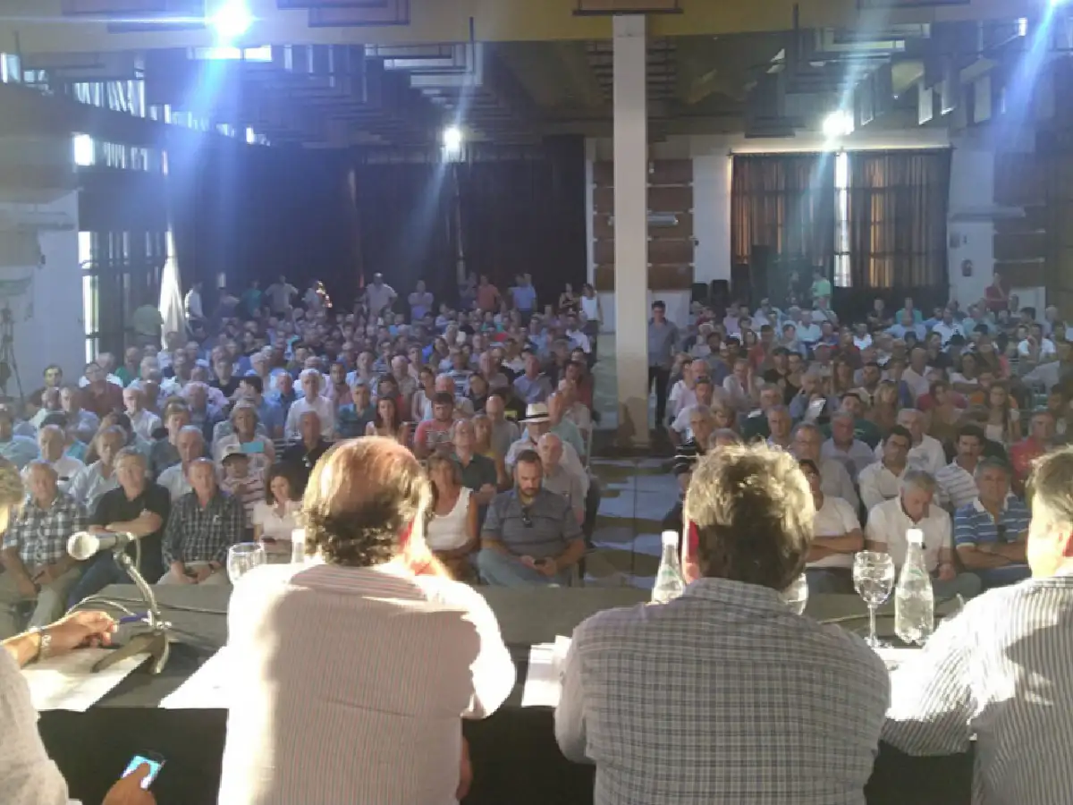 Algo más de 550 ruralistas  cordobeses rechazan nuevas políticas nacionales sobre retenciones