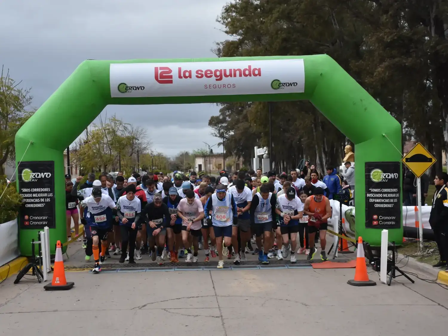 Los atletas llegaron desde distintas localidades del sur santafesino y provincias vecinas
