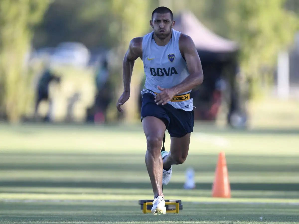"Wanchope" Ábila está "entre algodones"