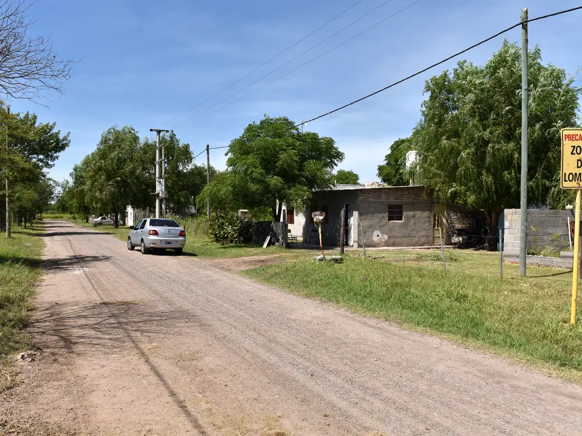 Agua, luz y seguridad, lo que piden los vecinos de Frontera a los candidatos    