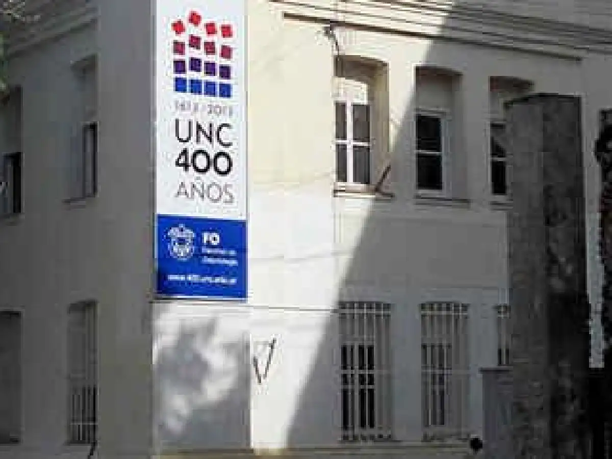 Detuvieron al docente de Odontología acusado de extorsión