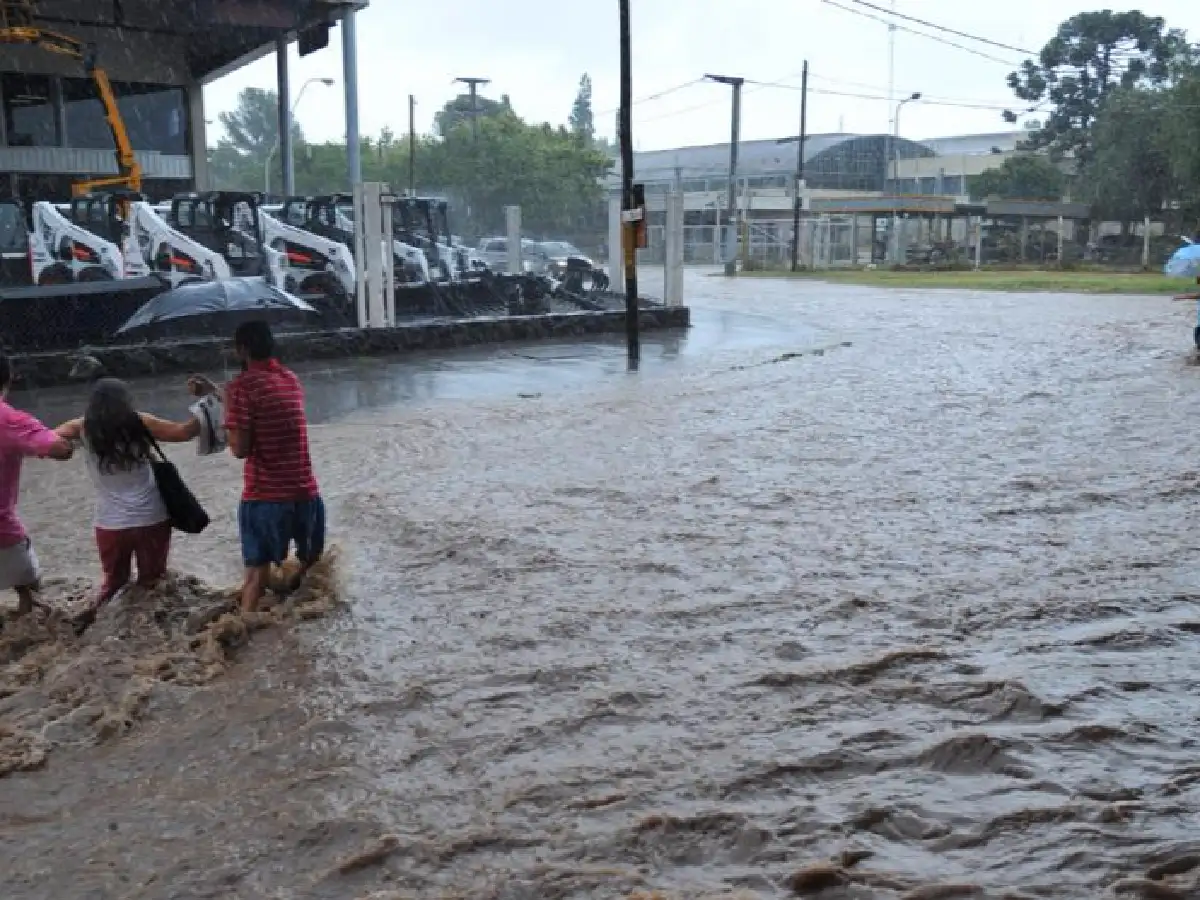 Temporal de lluvia, viento y granizo en Córdoba 