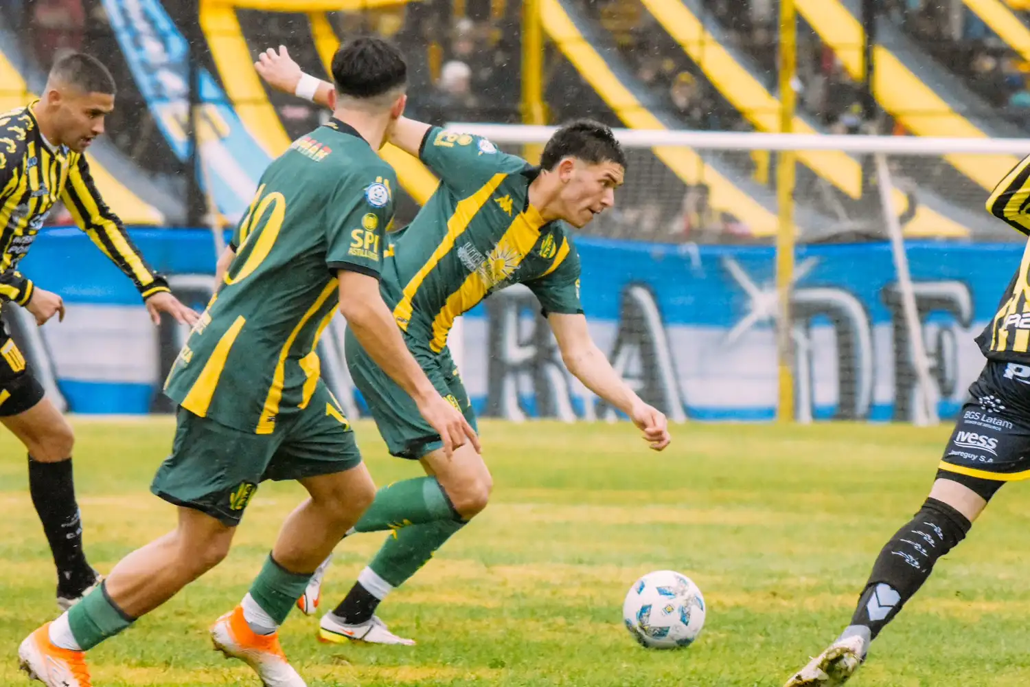 Alan Sosa en acción
