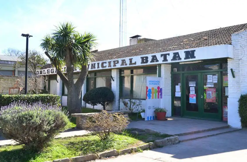 Le entregan subsidio de más de $ 200 mil a entidad vecinal de Batán