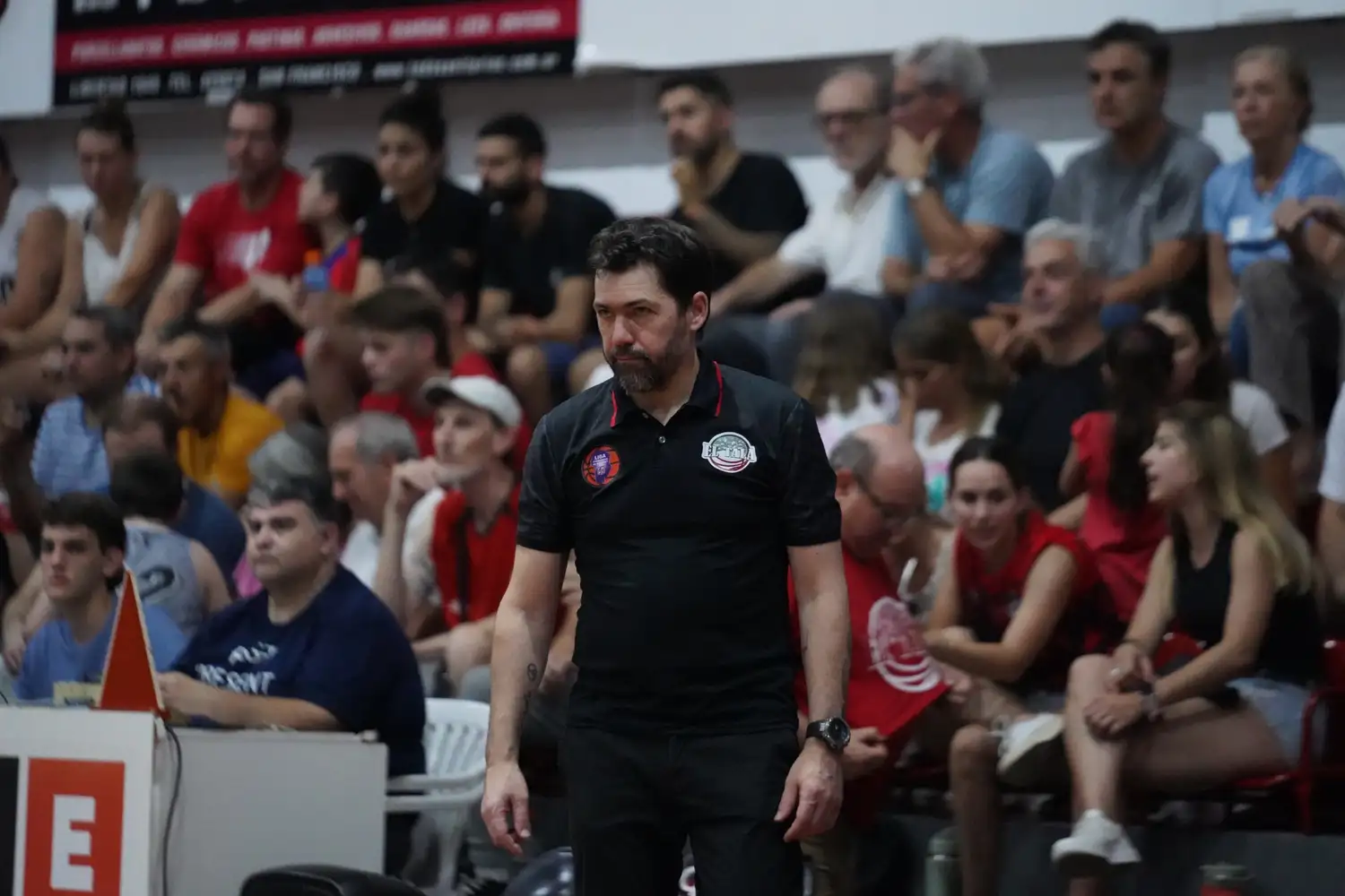 Lisandro Salles, entrenador del "Albo".