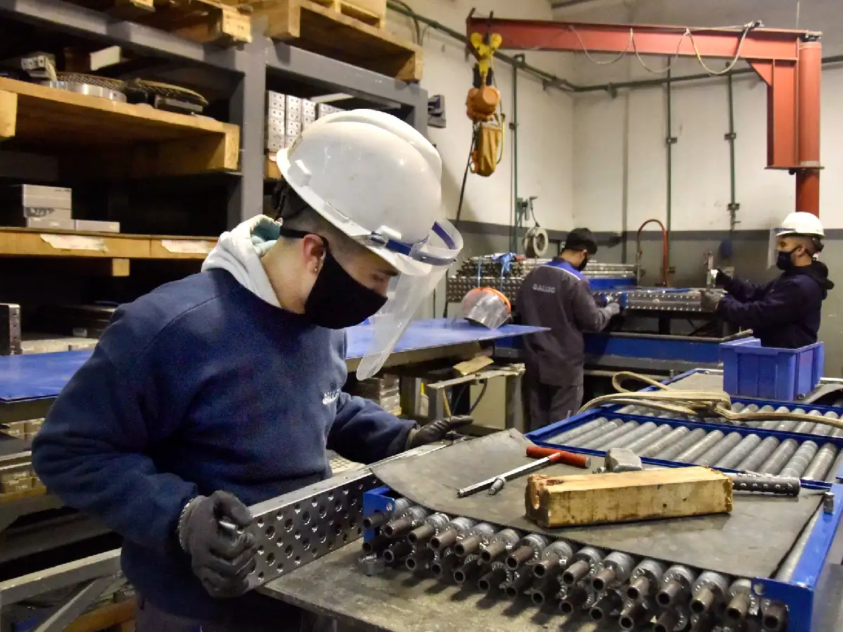 Empresarios toman menos créditos por el temor al impacto a la segunda ola de Covid-19