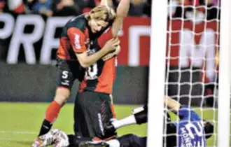 Newell’s se quedó con la punta
