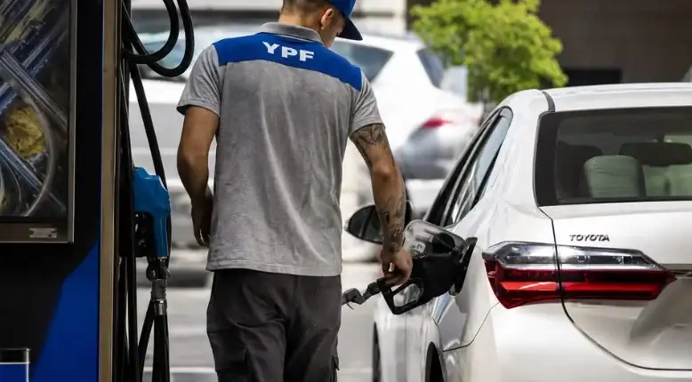 El impuesto a los combustibles no aumentará en octubre.