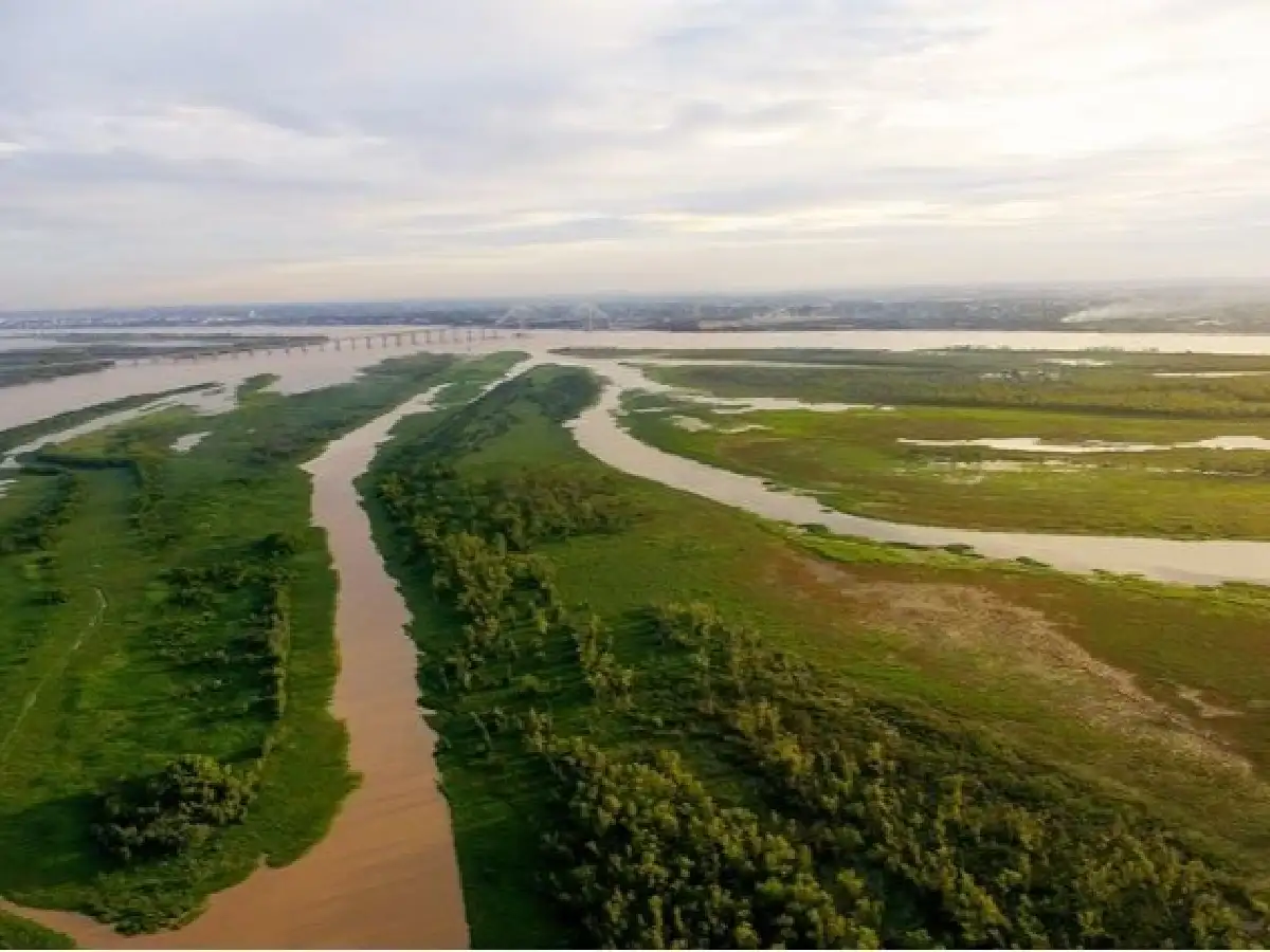 Polémica por una obra en el río Paraná que “cambiaría el ciclo hídrico”