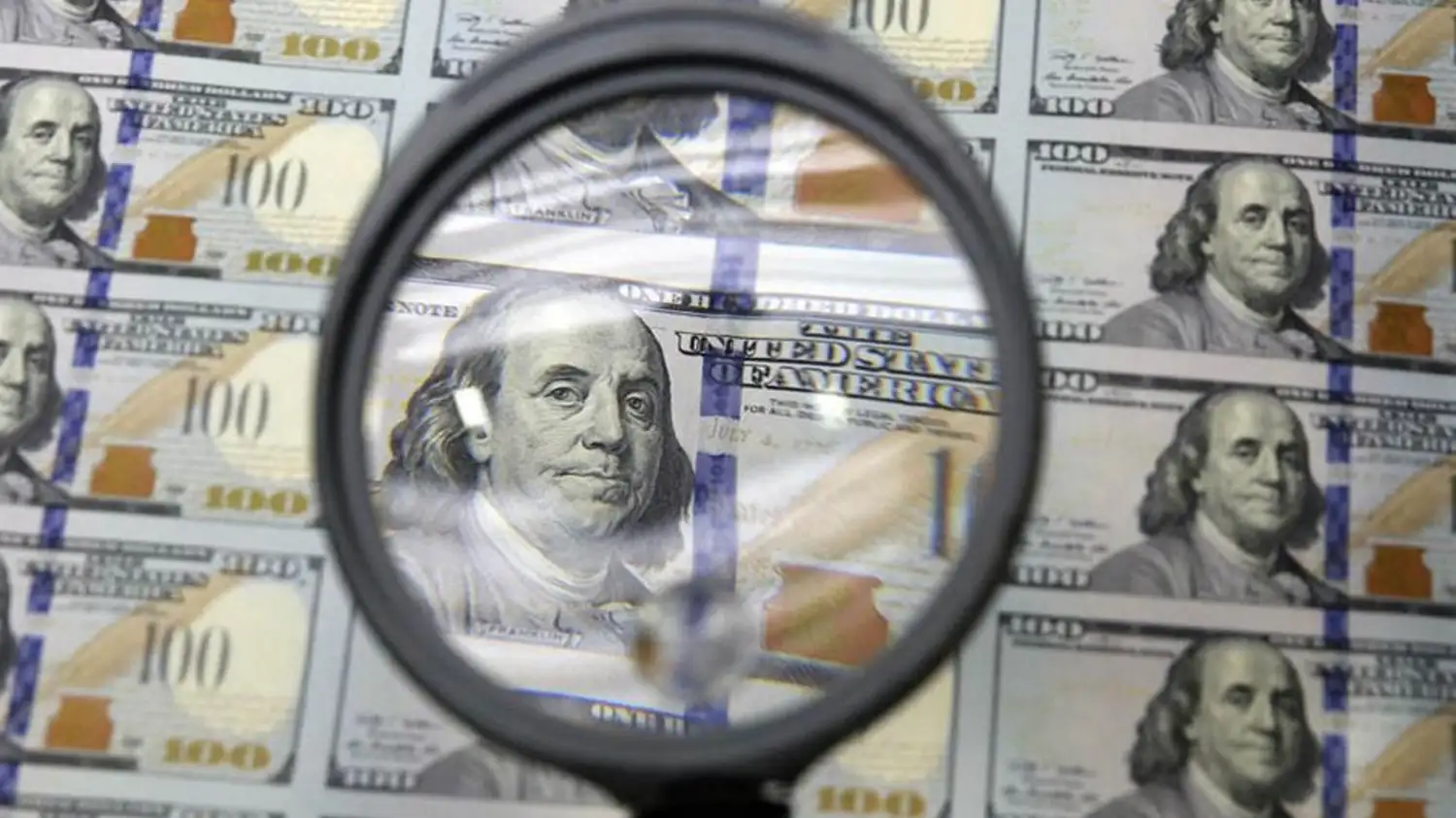 El Gobierno profundiza el cepo y advierten que impacta en precios y en actividad de 2016