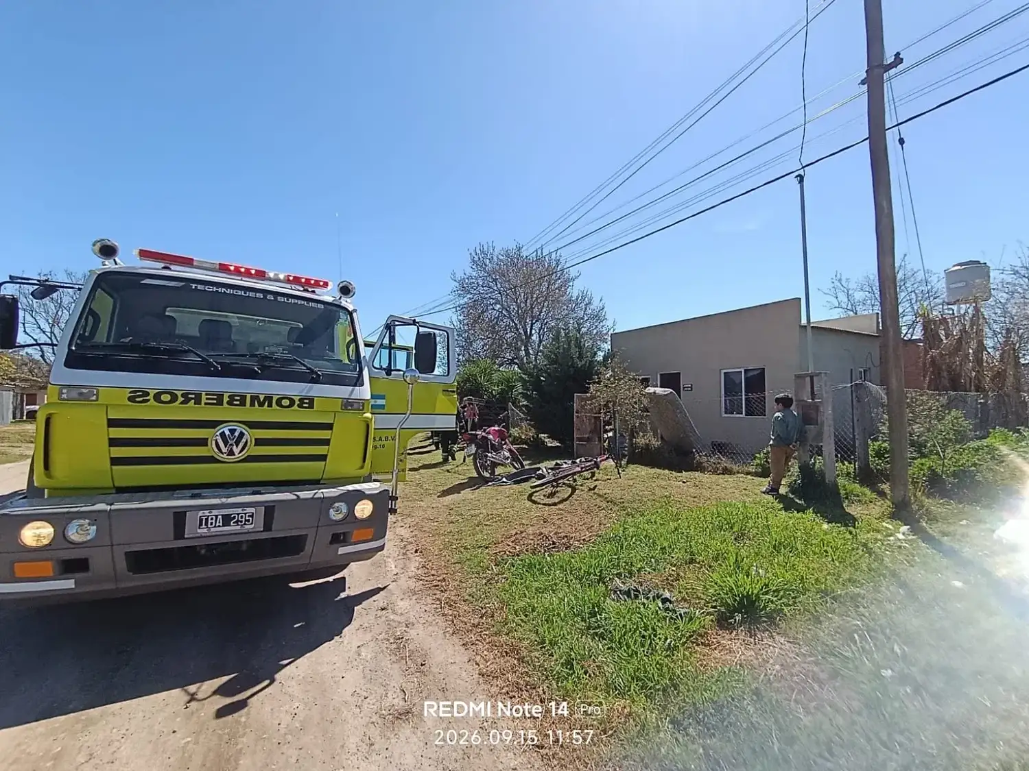 Bomberos colaboraron con tareas preventivas.