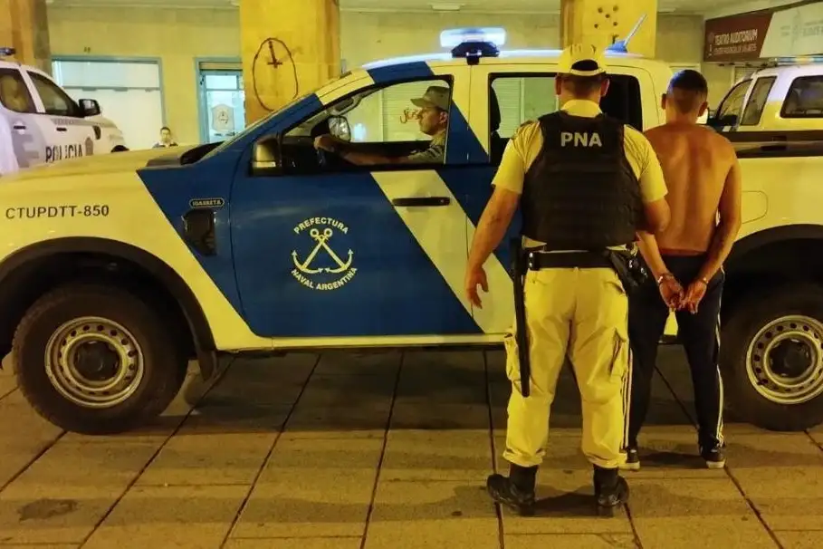 Perfectura Naval desarrolla diversos operativos en diferentes zonas de la ciudad.