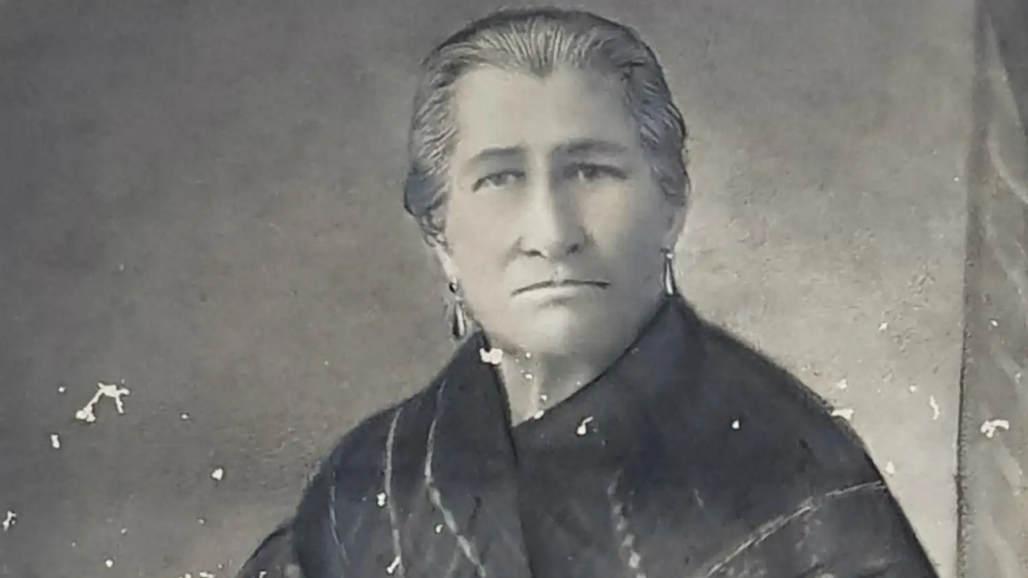 “Pieza del mes”: el Museo Histórico Provincial continúa exhibiendo fotografías de mujeres