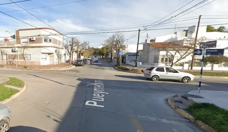 El accidente ocurrió en la intersección de Pueyrredón y Castelli.