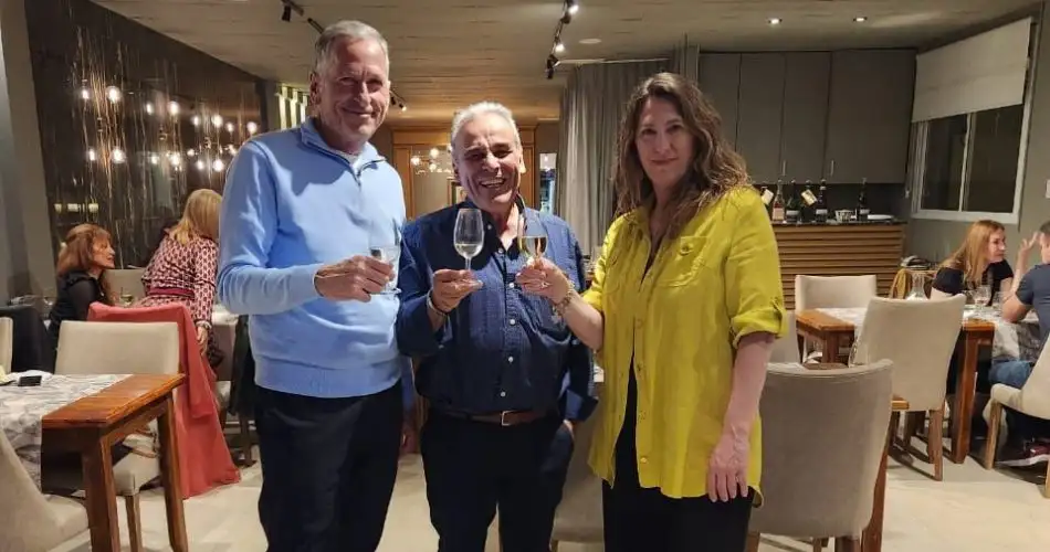 Gerardo Colombatti, José Frusso y Cristina Colombatti en la cena maridaje del viernes.