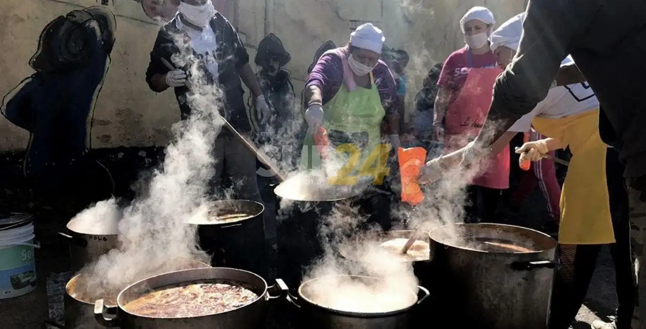 “Ollazo nacional contra el hambre” en el Obelisco