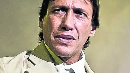 Gianola, ácido contra Flor de la V