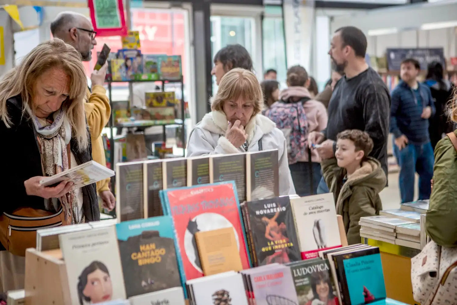 La Feria del Libro Puerto de Lectura continuará hasta el 1 de noviembre.