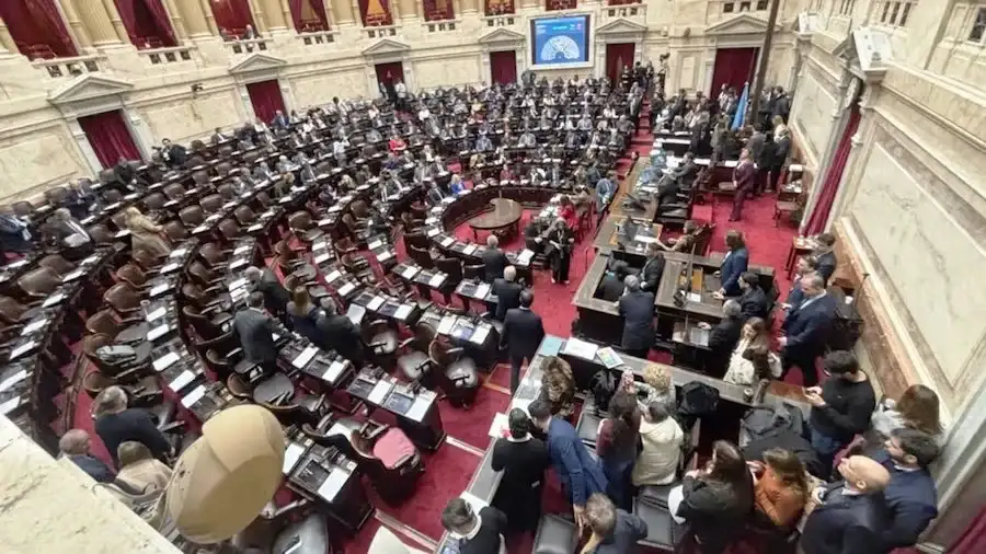 Diputados debate la Ley de tierras, Discapacidad y endeudamiento familiar