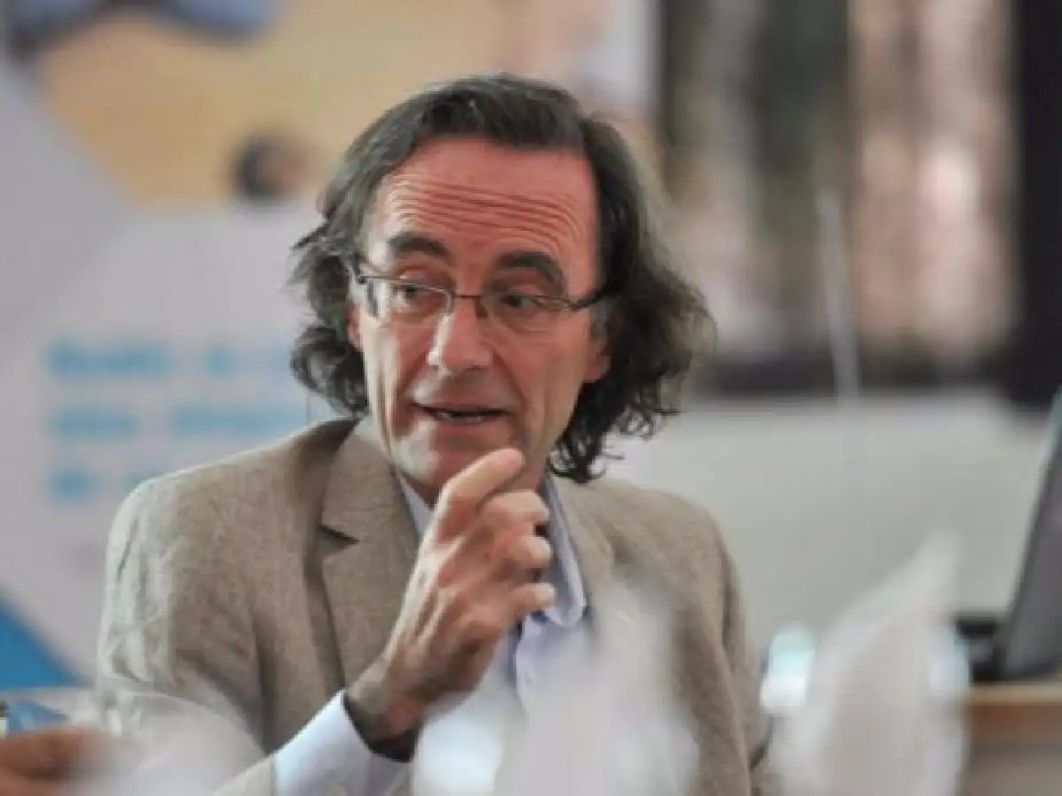 El ministro de Finanzas Osvaldo Giordano presentó el presupuesto provincial para 2018