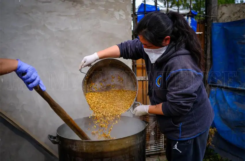 "Solo el 30% de los comedores barriales cuenta con elementos de limpieza necesarios"