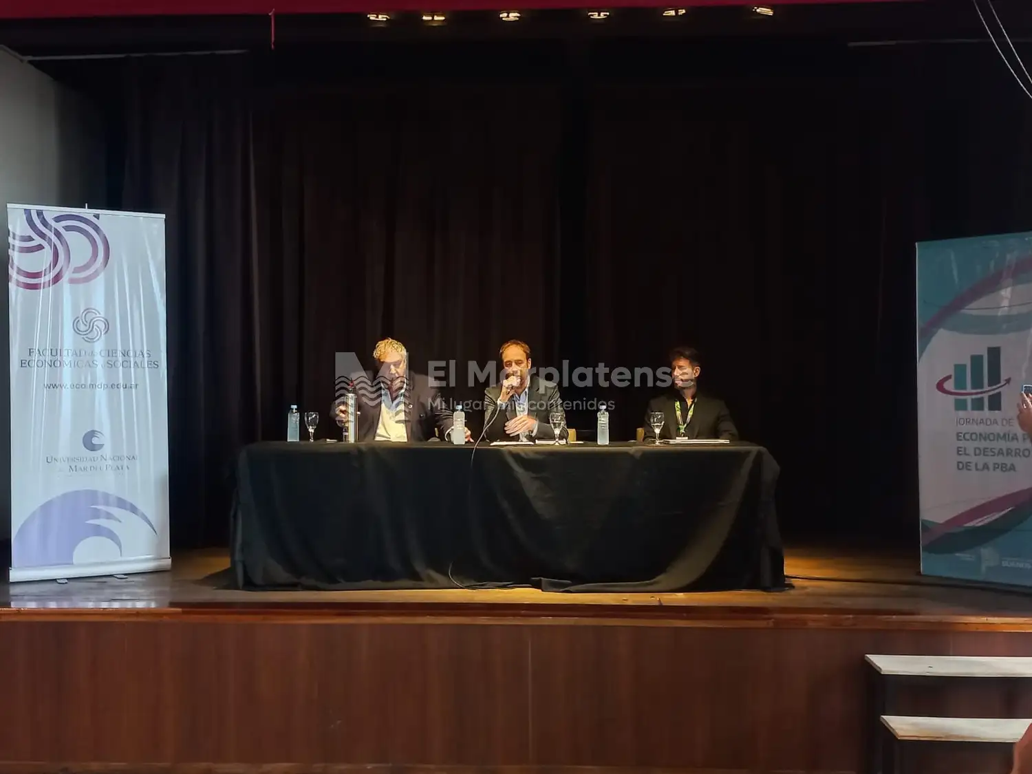 El Congreso se realizó en el Hotel Provincial de la ciudad.