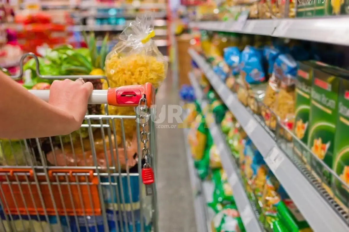 Una familia necesitó un ingreso de $ 68.359 en agosto para no ser pobre