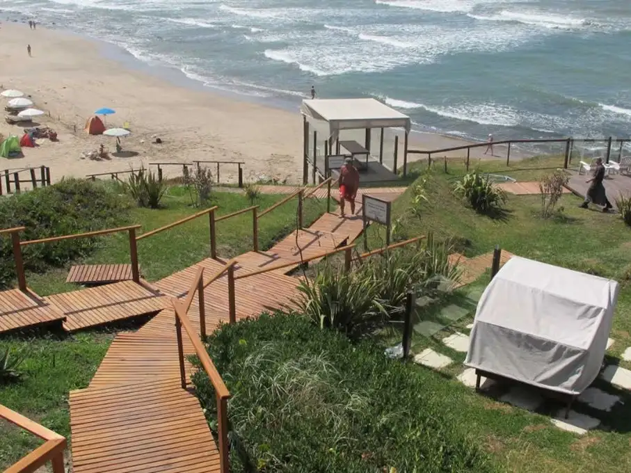 Conocé dónde queda ubicada esta playa que reúne mar, paisajes soñados y tranquilidad. (Foto: playaescondida.com.ar)