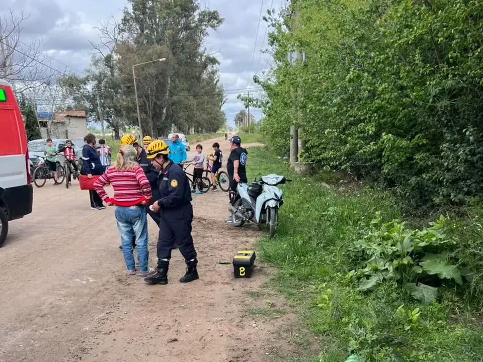 Servicios de emergencias en plena acción.