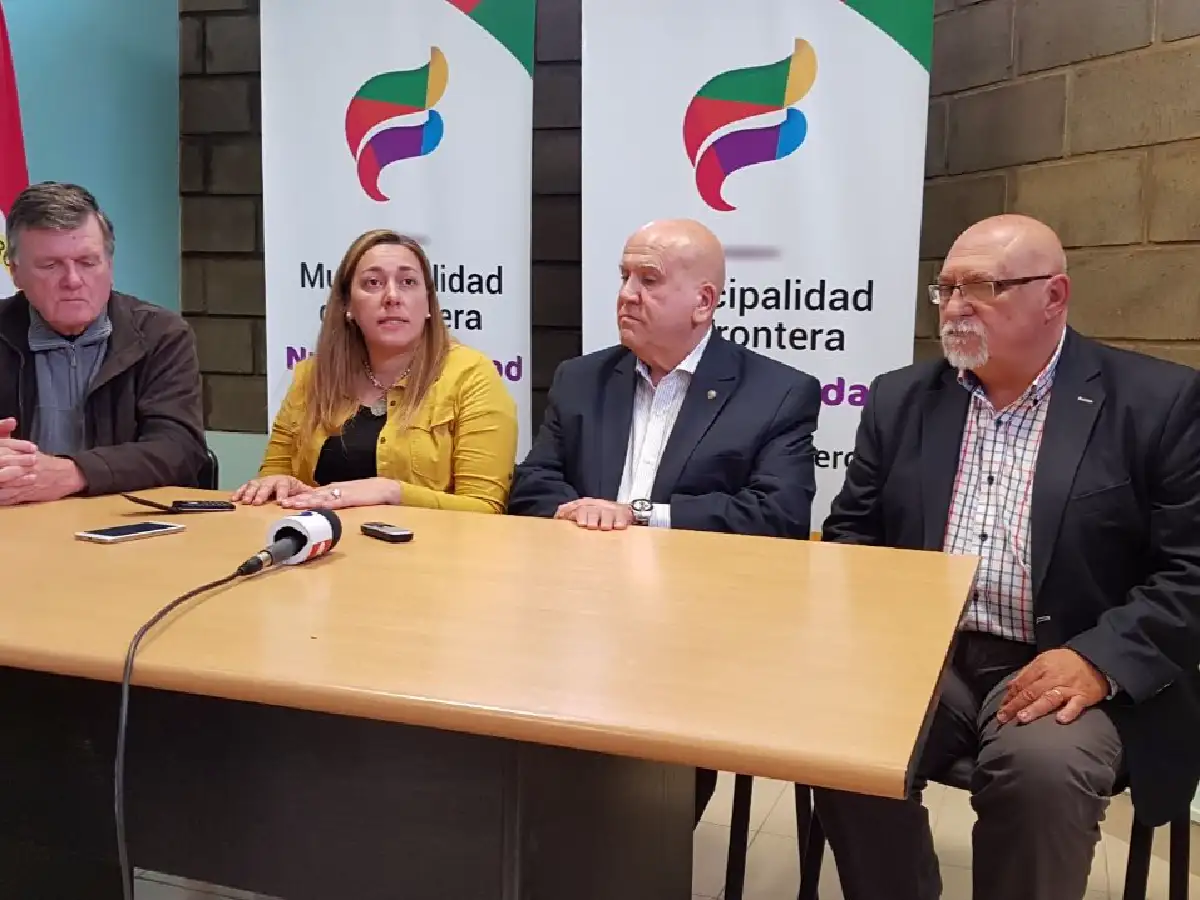 Frontera y Josefina abordarán obras de manera conjunta         