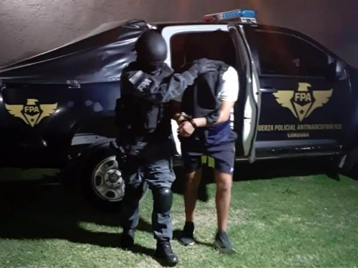 Detuvieron en Alta Gracia a un hombre que escondía cocaína en la cucha del perro