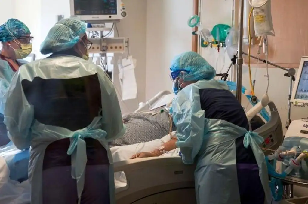 EE.UU. registra más de 3.100 fallecidos por coronavirus en un día